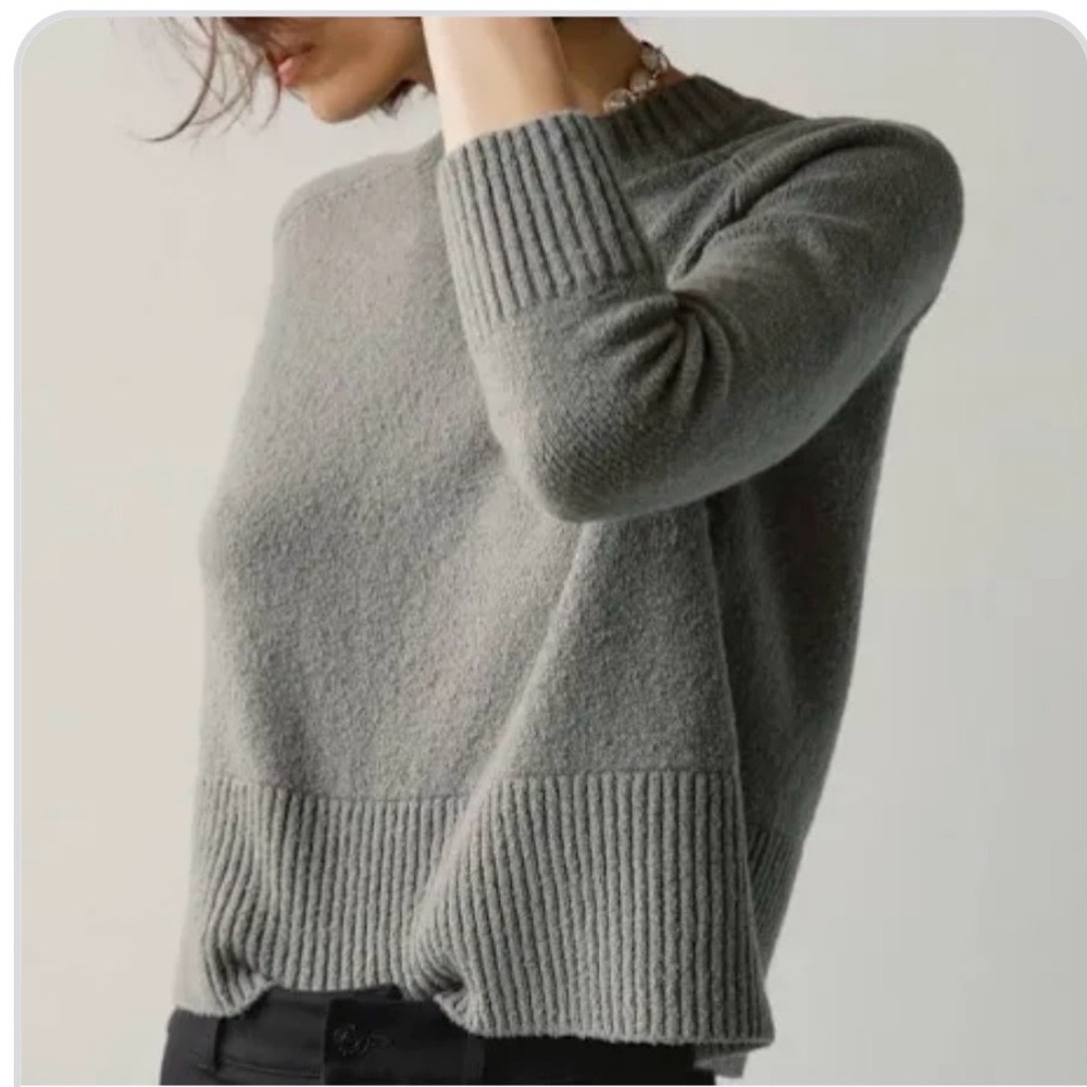AYR Lofty Softy sweater in Color “Seattle”. Size small.